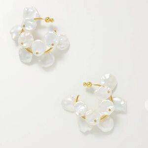 NWOT cult Gaia Devora gold-tone pearl earrings